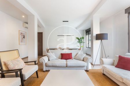 Flat for rent in San Francesc (Valencia) - Photo 3