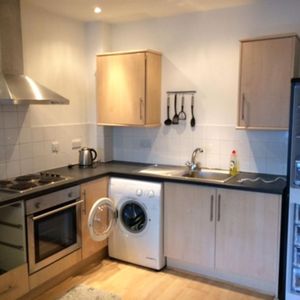 1 bedroom apartment to rent - Photo 2