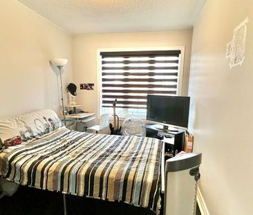 For Lease - 7471 Saint Barbara Boulevard, Mississauga, Ontario - Photo 1