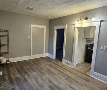 For Lease - 23 Ritson Road Unit# #3, Oshawa, Ontario - Photo 4