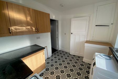 Dodgson Avenue - Photo 2