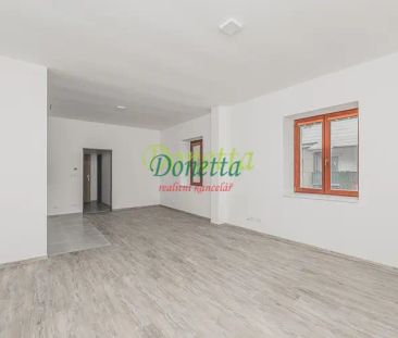 Pronájem bytu 1+kk, po celkové rekonstrukci, 41 m - Фото 1