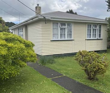 Charming Character Home in Te Kamo - Photo 1