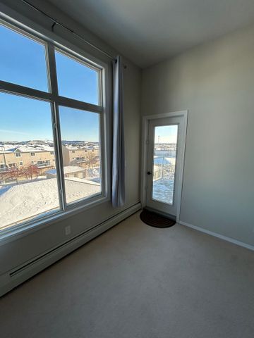 Lakewood - Approx | 2 Bedrooms | 2 Bathrooms - 235 Herold Terrace #414, Saskatoon - Photo 3
