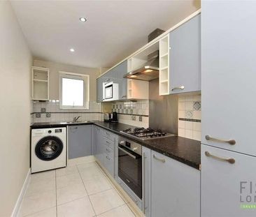 Studley Court, James Town Way, E14 - Photo 6