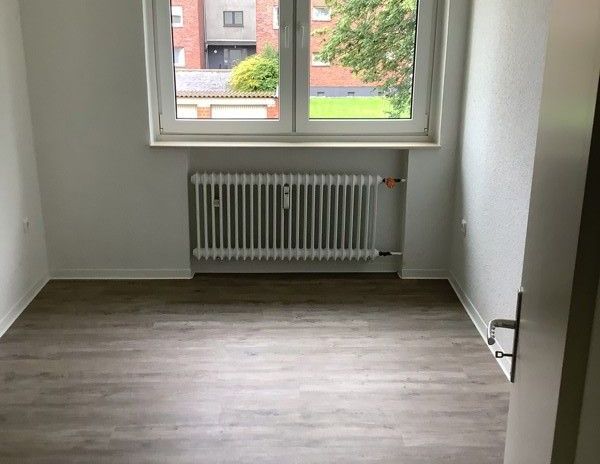 Hier macht wohnen Spaß: ansprechende 3-Zimmer-Wohnung mit Balkon und Fernblick - Photo 1