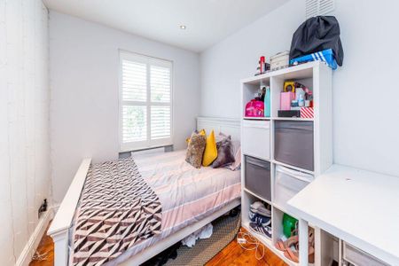 4 bedroom maisonette to rent - Photo 2