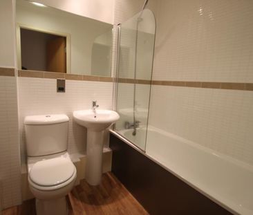 1 bedroom flat to rent - Photo 6