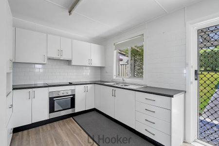 WATERFRONT RESERVE - Photo 3