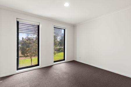 Good Sized Family Townhouse - Photo 4