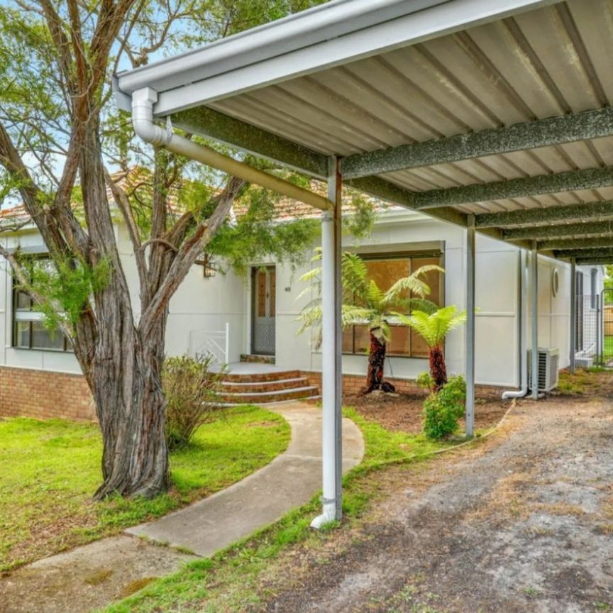 The Ideal Family Home - Conveniently located to all amenities - Photo 1