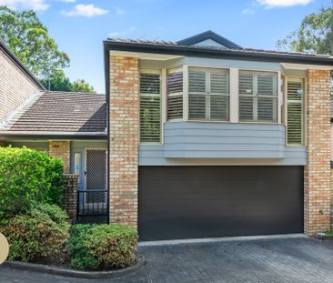 Perfectly Positioned Townhouse in a Prime Location - Photo 3