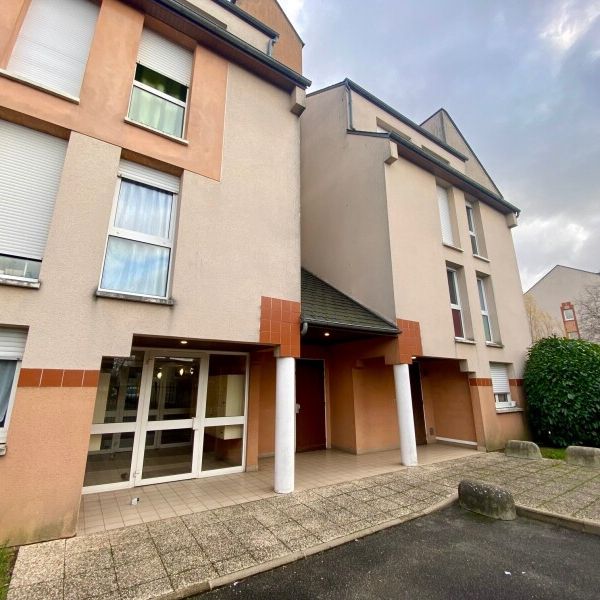 Location Appartement 1 pièce 18m² ORLEANS 45100 - Photo 1
