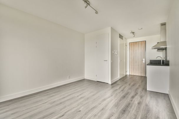 Te huur: Huis Waldorpstraat 1152 in Den Haag - Foto 1