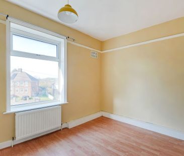 Bellhouse Road, Sheffield - Photo 5