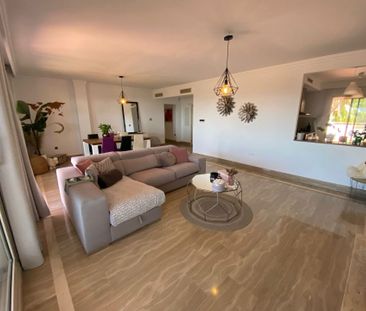 Ático de alquiler en Sierra Blanca - Photo 1