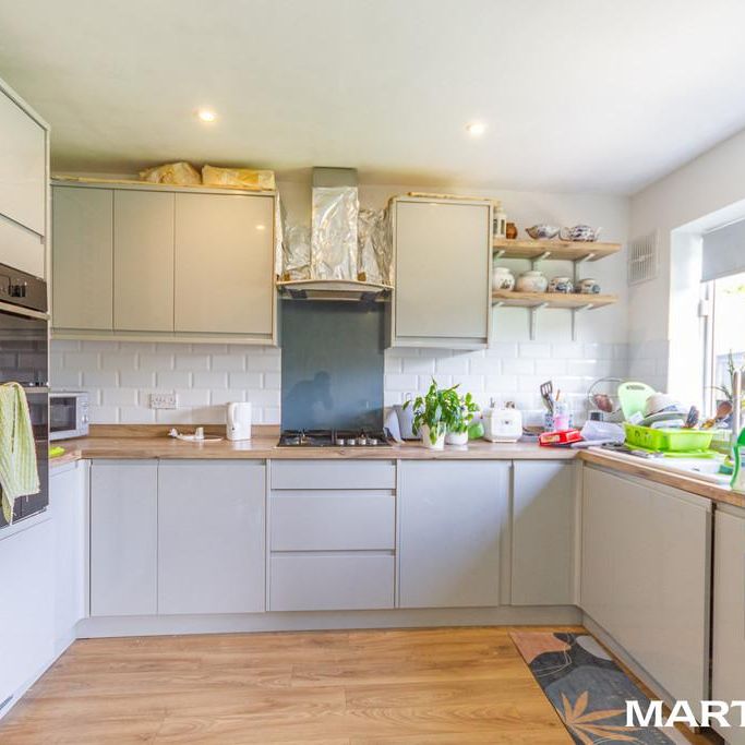 3 bedroom terraced house to rent - Photo 1