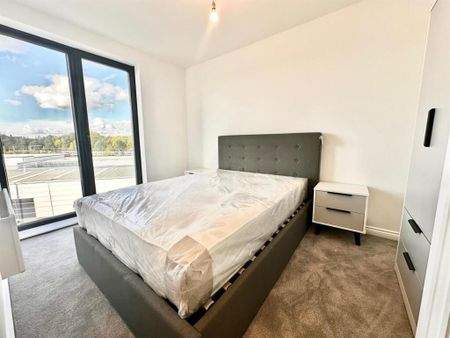 3 Bed Flat, Springwell Gardens, LS12 - Photo 5