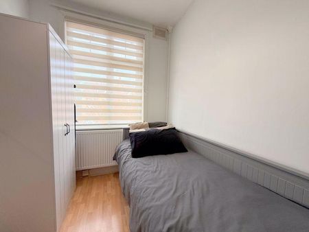 2 bedroom maisonette to rent - Photo 3