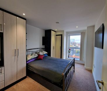 Room in a Shared Flat, Zenith Close, NW9 - Photo 2