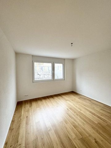 Familienwohnung an zentraler Lage sucht Bewohner - Photo 2