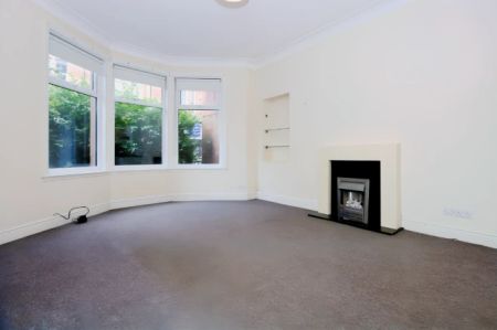 2Bedrooms, 1Bathrooms - Photo 2