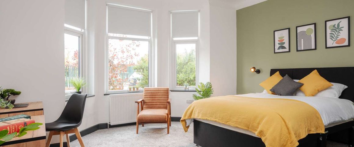 Lynwood Road Room 5 (Double En-suite) - Photo 1