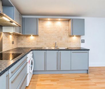 2 bedroom flat to rent - Photo 6