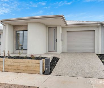 Four Bedroom Home in Wyndham Vale - Photo 6
