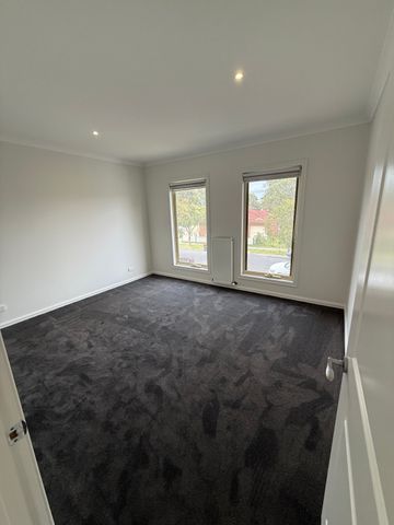 Noble Park - Photo 5