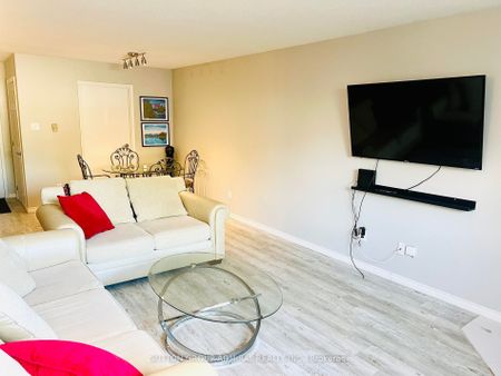 For Lease - 5 Jacksway Crescent Unit# 108, London North, Ontario - Photo 4