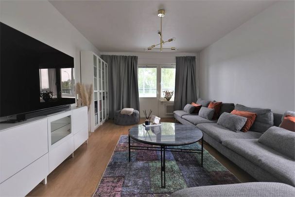 Parallellgatan, Sävsjö - Foto 1