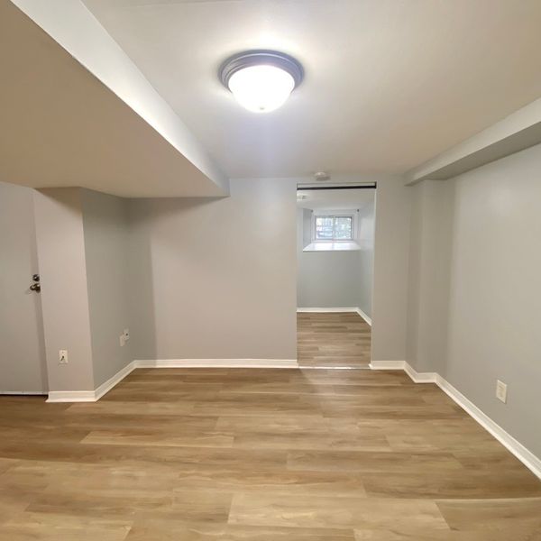 $1,350 / 1 br / 1 ba / 500 sqft 1BR Apartment Unit in Hamilton - Photo 1