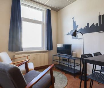 Appartement te huur - Photo 1