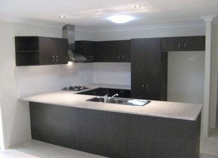 1 Van Beelen St - Photo 5