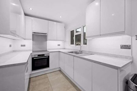 Tiepigs Lane, Bromley, BR2 - Photo 2