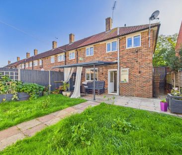 3 bedroom end of terrace house to rent - Photo 6