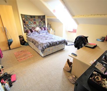 Ridgeway Terrace, Woodhouse, LS6 2HU, Leeds - Photo 2