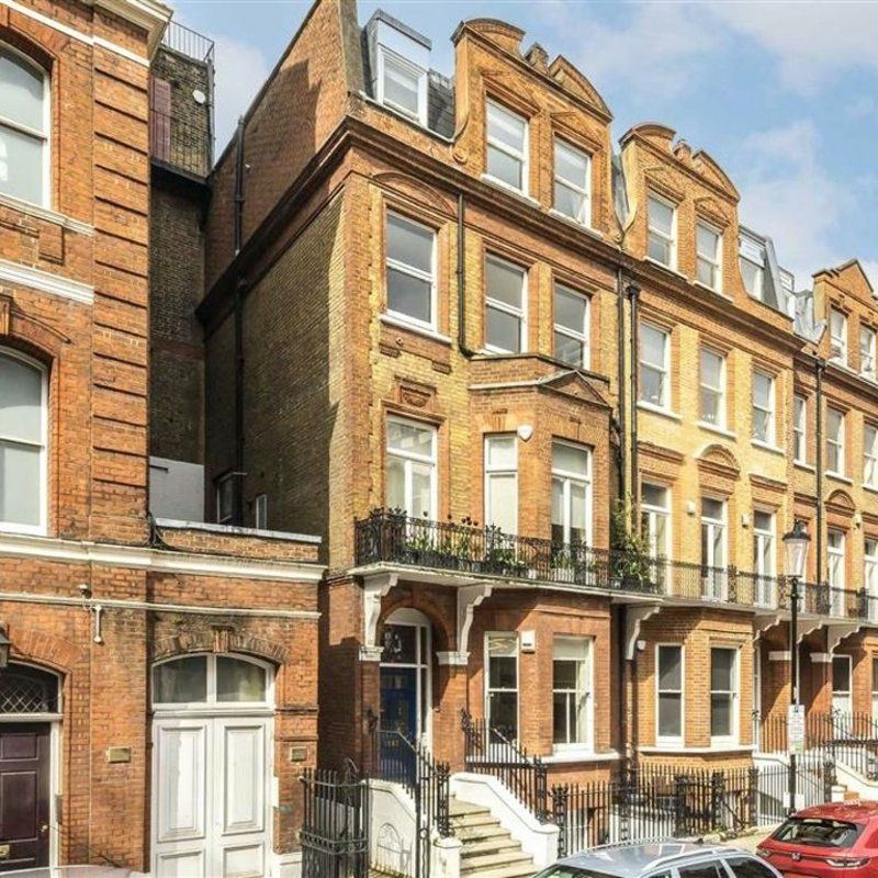 Rosary Gardens, South Kensington, SW7 - Photo 1