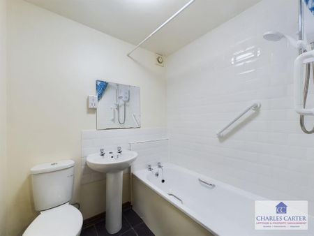 1 bedroom flat to rent - Photo 3