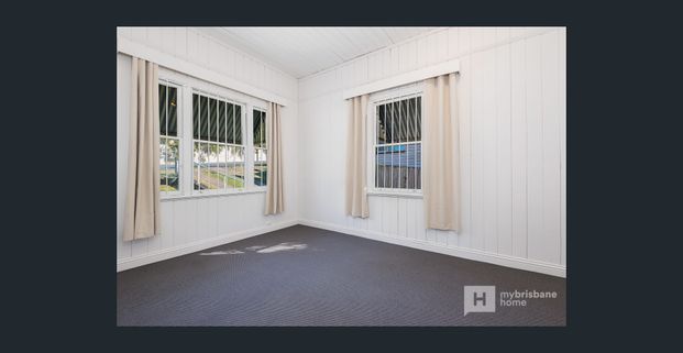 151 Moggill Rd, Taringa, Qld 4068 - Photo 1