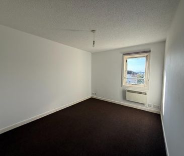 3 bedroom maisonette to rent - Photo 3