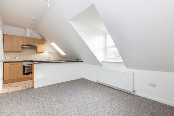 1 bedroom apartment to rent Bedford Grove, Eastbourne, BN21 - Photo 1