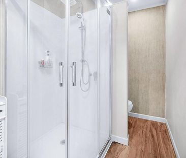 Lovely Family Home on River Road - Photo 2