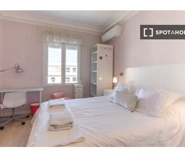 4 room luxury Apartment for rent in Madrid, Spain - Photo 3