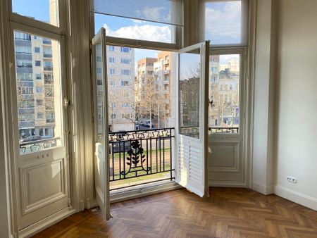 Authentiek appartement (ca 80m²) in Art Nouveau stijl. - Photo 4