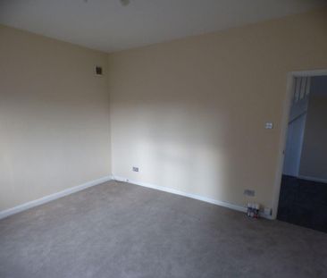 2 bedroom semi-detached house to rent - Photo 1