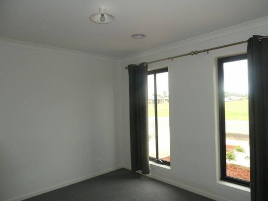 MODERN HOME IN SHANNON WATERS - Photo 1