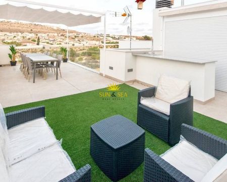 INDEPENDENT CHALET FOR RENT WITH PRIVATE POOL IN BENIJOFAR - ALICANTE PROVINCE - Photo 4