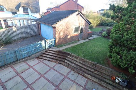 4 bedroom detached house to rent - Photo 4